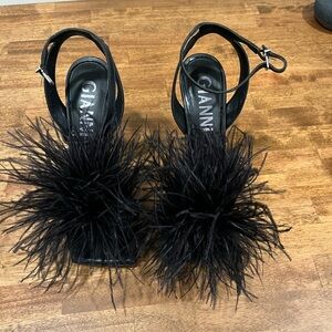Gianni bini Neela feather heels 7.5